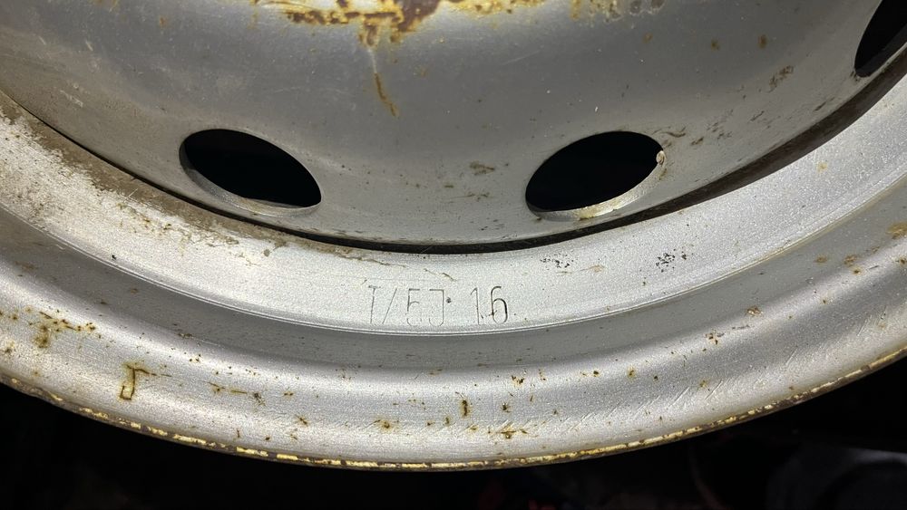 Диски на ниву. Размер 16.