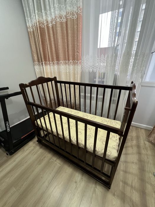 Отдам кроватку бесплатно