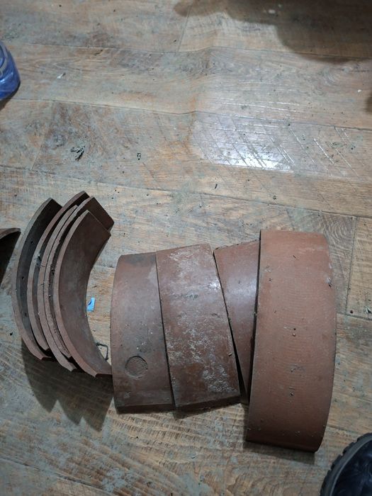 Накладки на газ 53