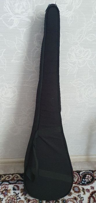 Продается музыкальный инструмент (Домбра)