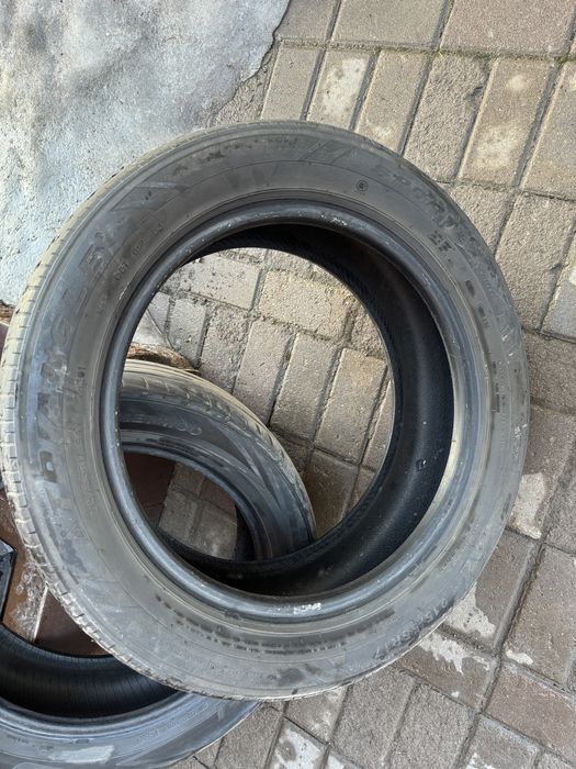 Продам шины 215/55/R17