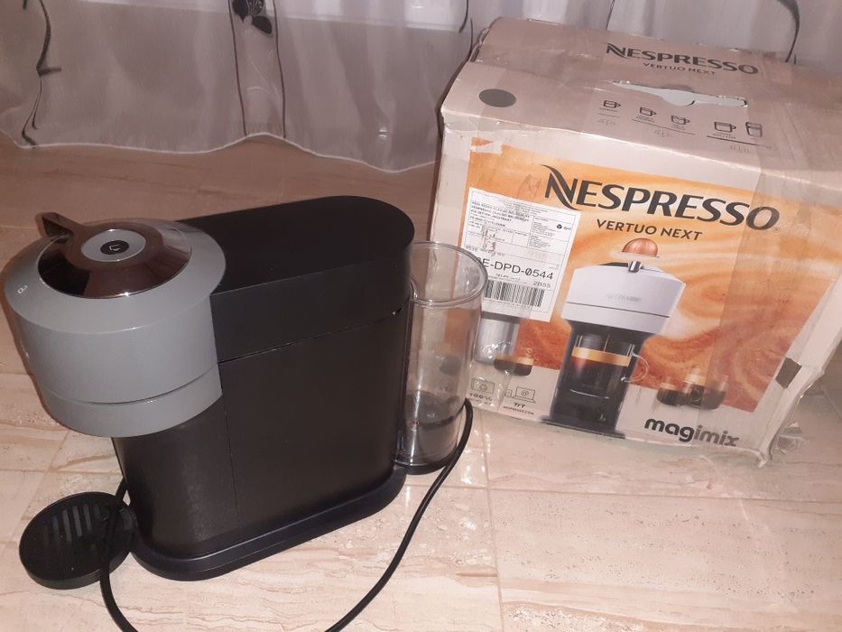 Cafetiera Nespresso