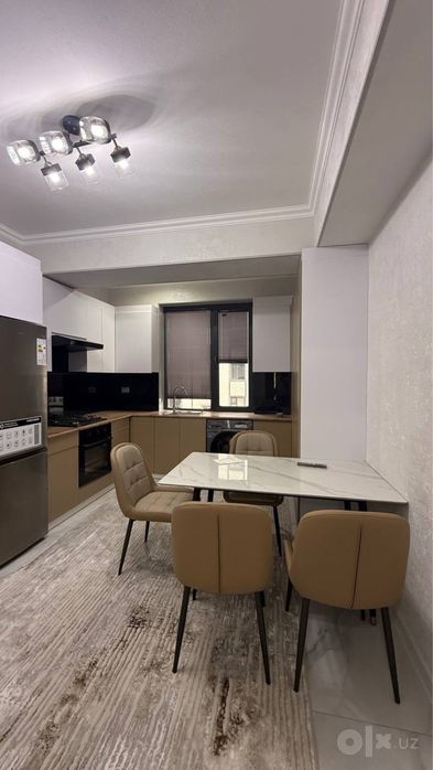 Продается 3 ком. Квартира площадью 82 кв.м. Адрес Самгаси