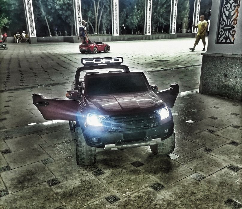 Мини электрокар FORD сотилади. Прадается мини электрокар.