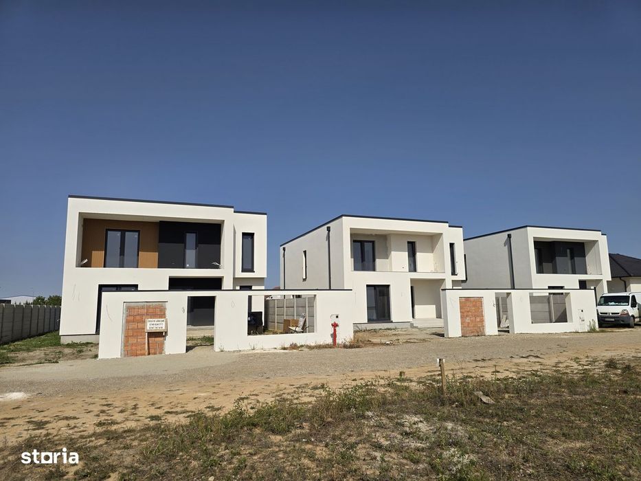 Casa de vanzare in Sanmartin