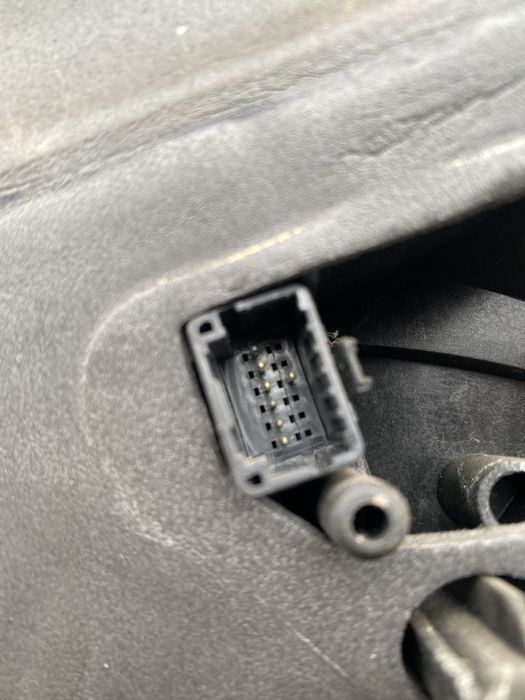 Огледало дясно за рено клио 3