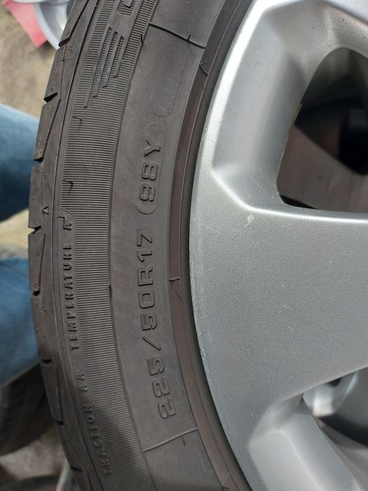 Vand set jante 5x17 cu cauciucuri de vara 225/50 R17 98Y
