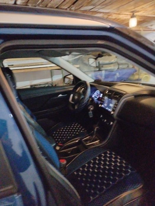 Продам машину 2022 года