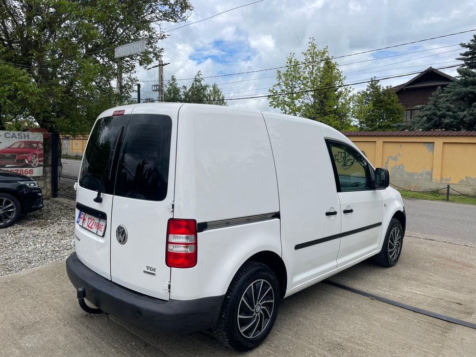 Volkswagen Caddy 1.6 tdi 105cp impecabil 2015 aer conditionat