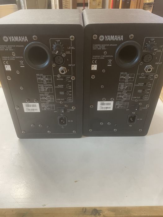 Студийные мониторы Yamaha HS 50M