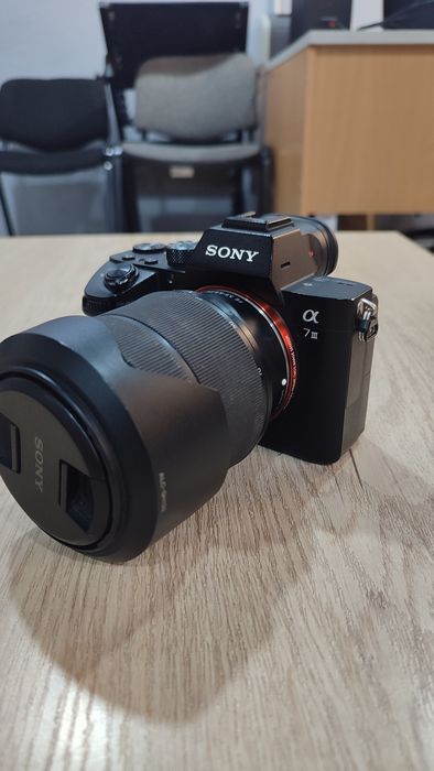 Sony a7III сотилади
