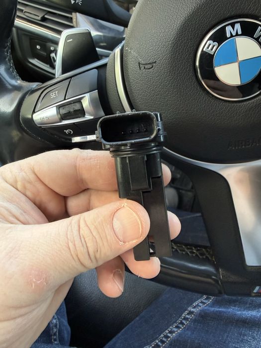 Продам новый MAF на Lexus Toyota