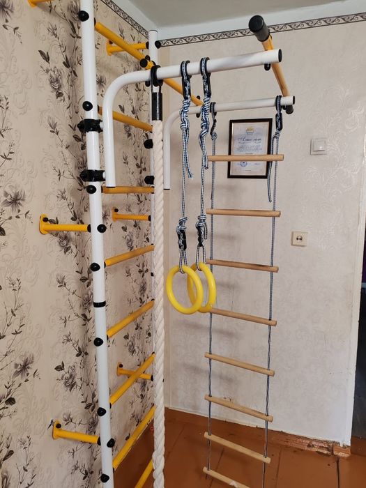 Шведская детская стенка