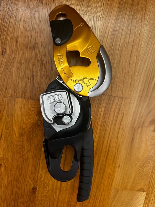 Coborator Petzl Rig Alpinism