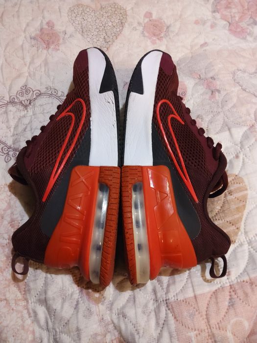 Nike air max  маратонки