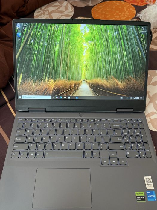 Vand laptop Lenovo LOQ 15
