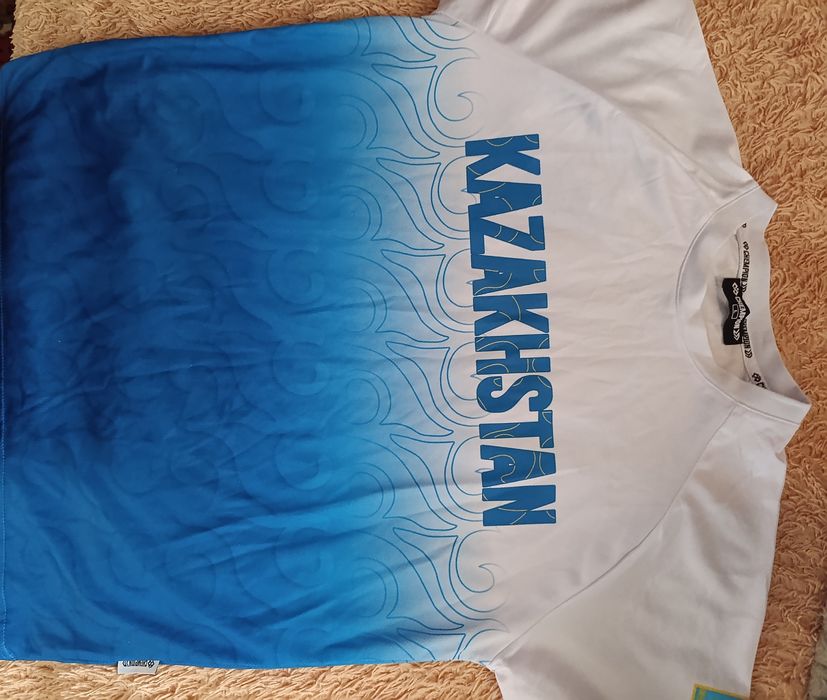 Спортивный костюм