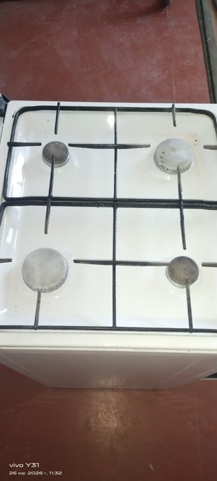 Газ Плита продам..