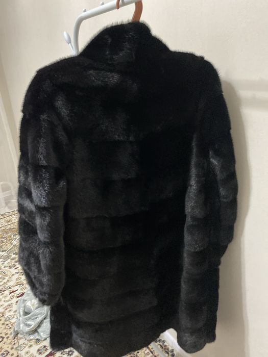 Продам норковую шубу