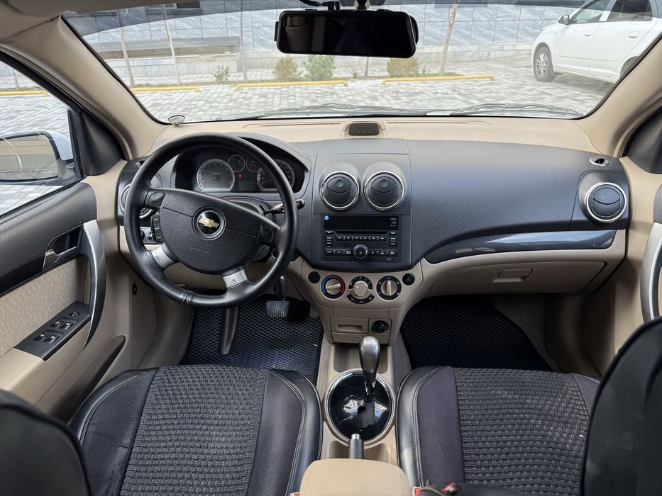 Chevrolet Nexia 3 bejiviy salon