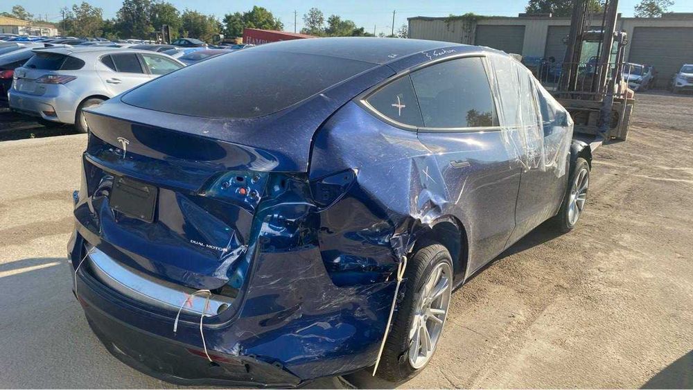 2023 Tesla Model Y Long Range (EU)