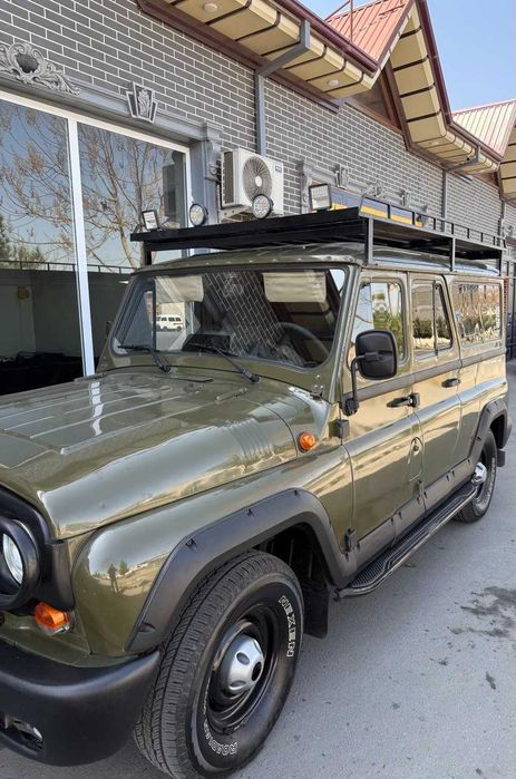 Уаз автомобили жуда яхши холатда сотилади