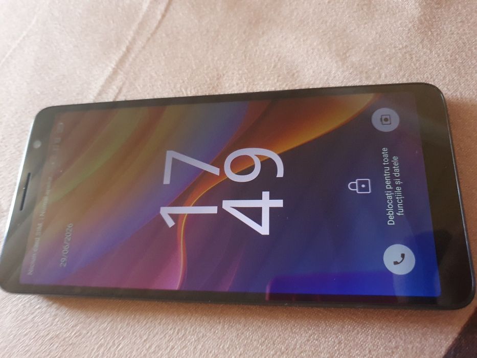 Telefon fără accesorii