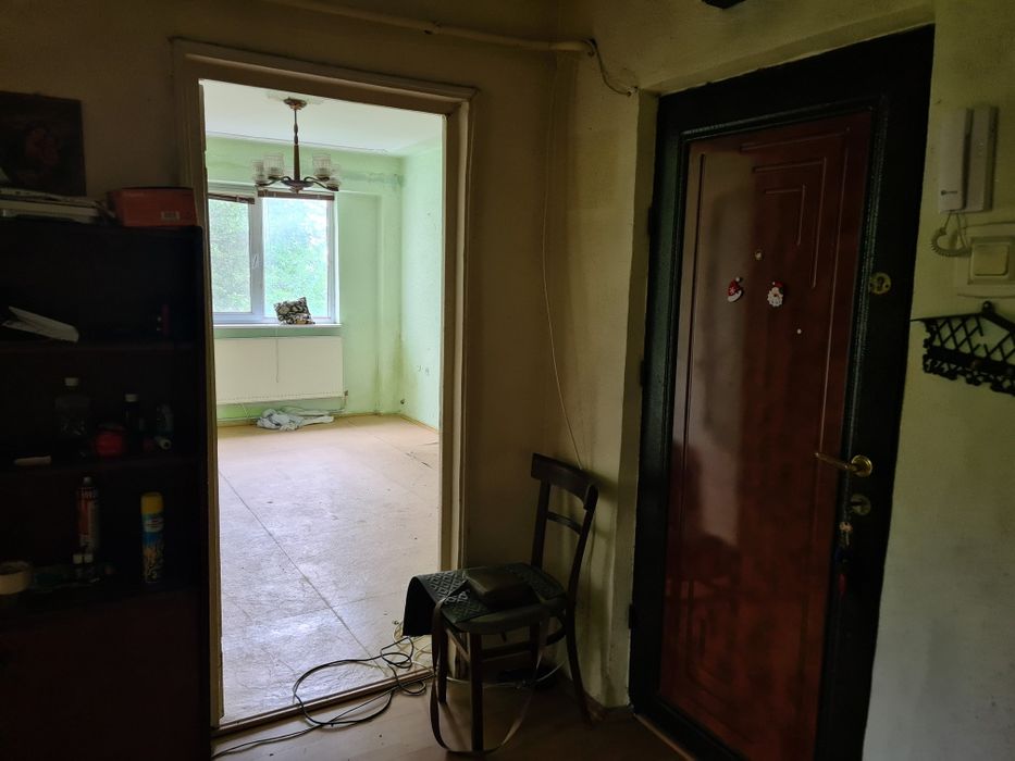 Vând apartament 2 camere