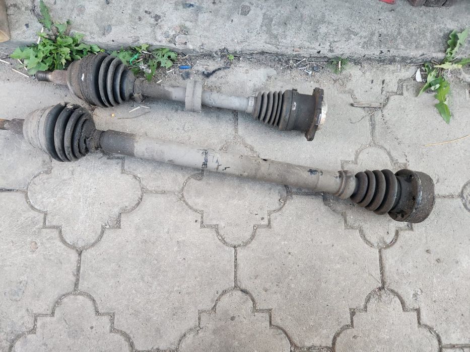 Продам мкпп на гольф 4