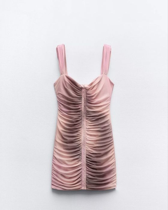 Нова къса рокля Zara