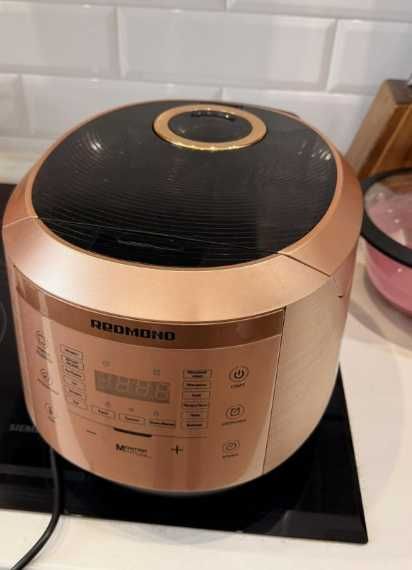 Мультиварка Redmond RMC-450