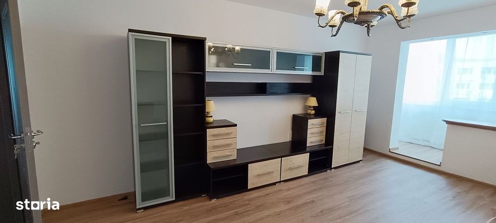 Apartament cu 2 camere decomandate, in cartierul Astra-Mercur