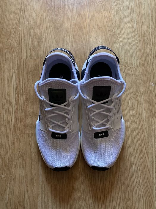 Adidas NMD R1 V2