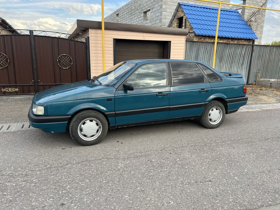 Продам VW Passat B3 1991г.в.