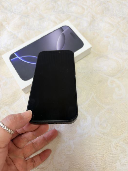 IPhone 16 pro 256gb в идеальном состоянии