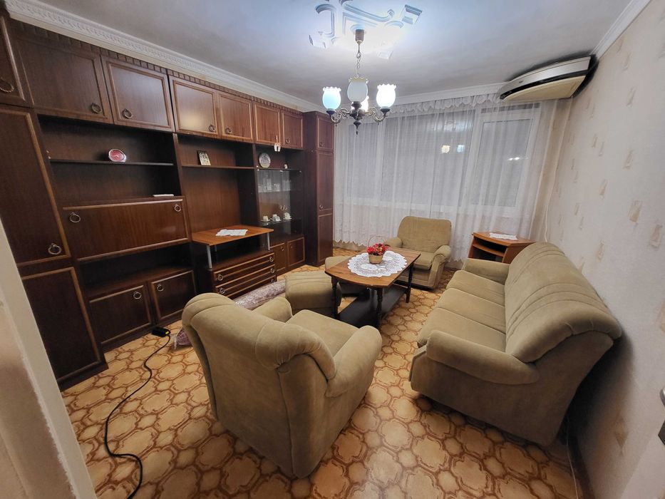 Дава се под наем Четиристаен апартамент в Стара Загора, Операта - 71 кв.м за 255 € - Снимка #1