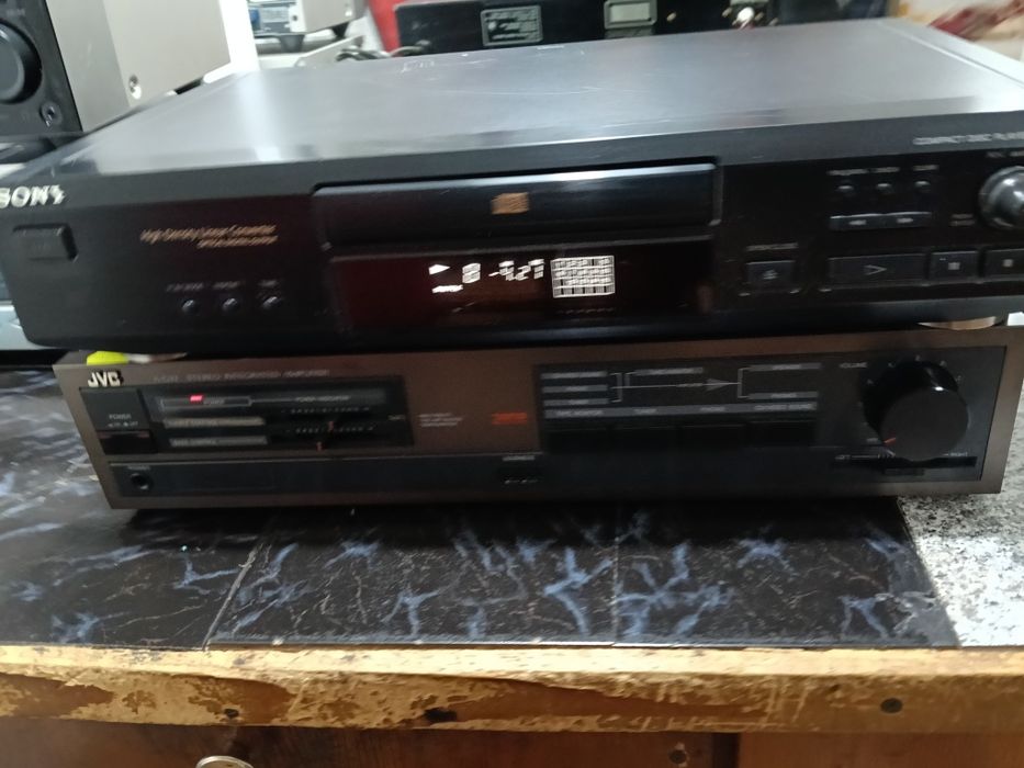CD player deck Sony cdp -xe220