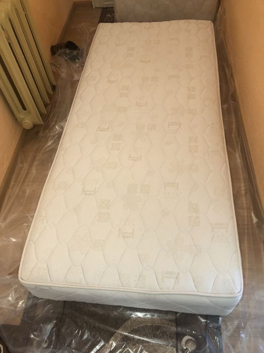 Подарявам 2 броя еднолицев матрак 190/82