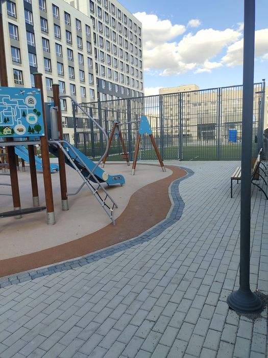 Продаю 4 км.кв. ЖК Eleven