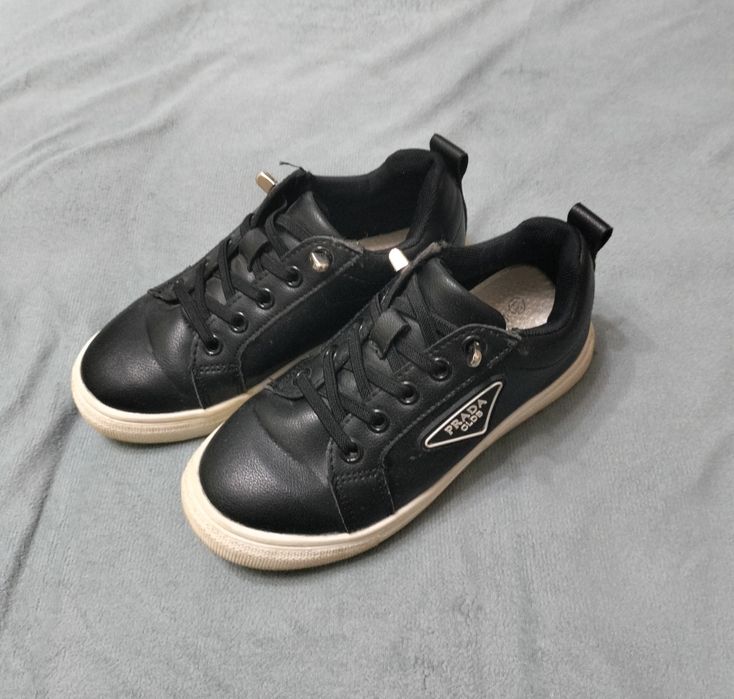 Обувь в школу, туфли, кроссовки