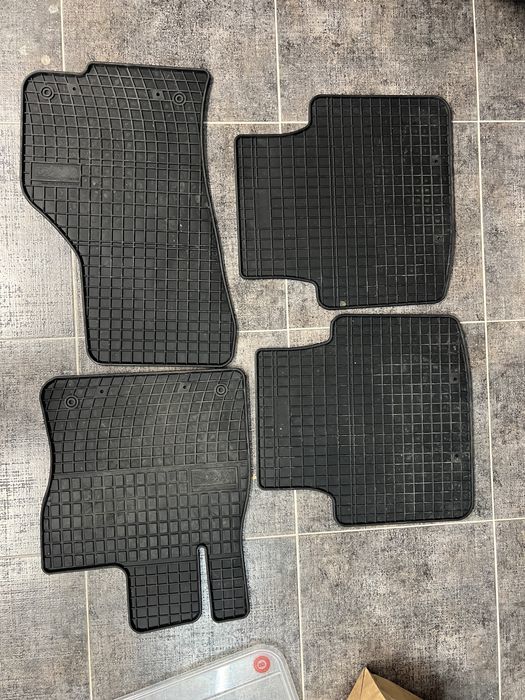Гумени постелки за Wolkswagen Arteon SB