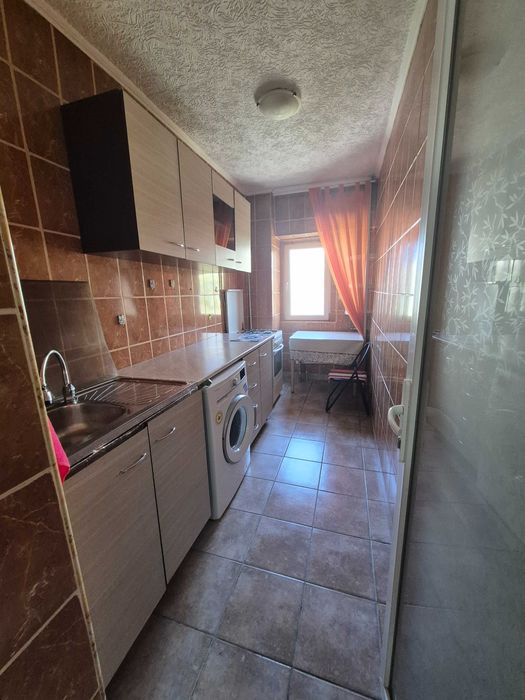Garsoniera 42 mp,balcon spatios,5 min metrou Mihai Bravu,5 min Mall Vitan