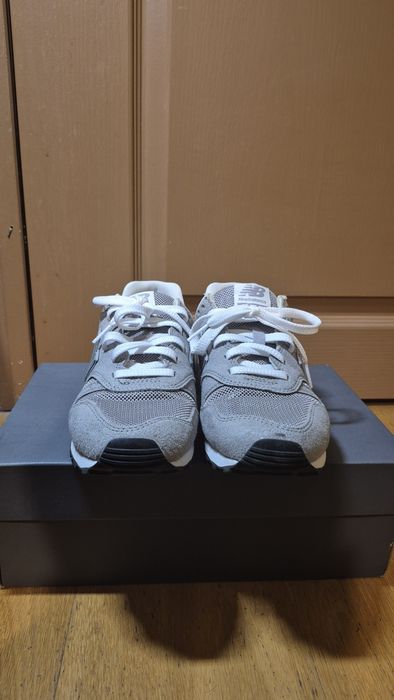 New balance 373  размер 40