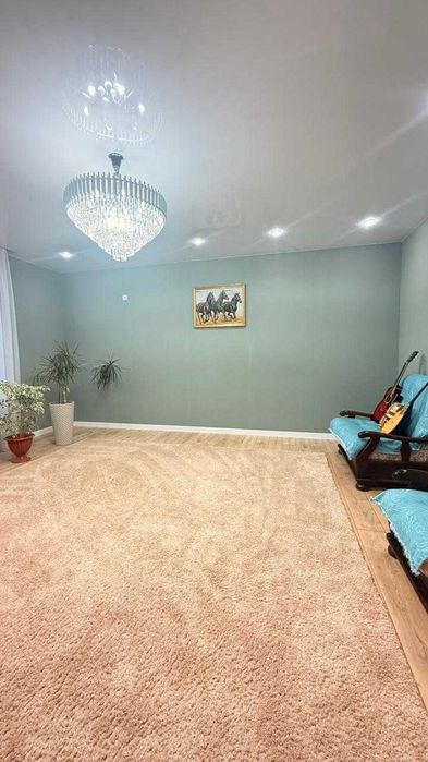 Продам шикарный дом в Зачанске