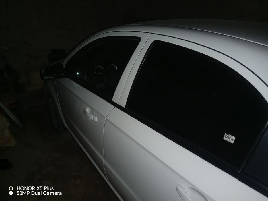 Nexia 3 xamma joyi toza srochna sotiladi