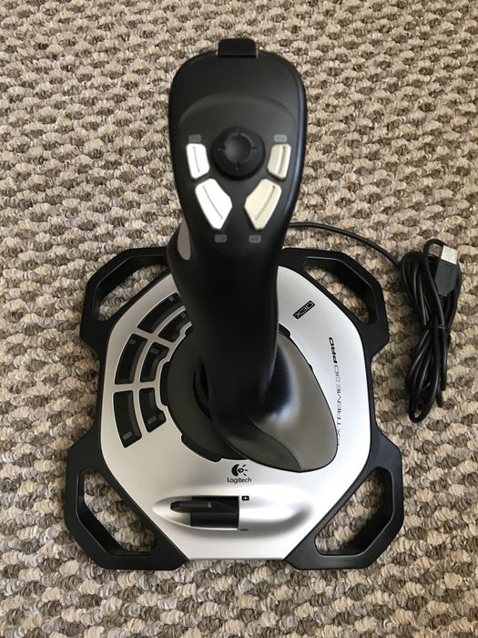 Джойстик Logitech Extreme 3D PRO