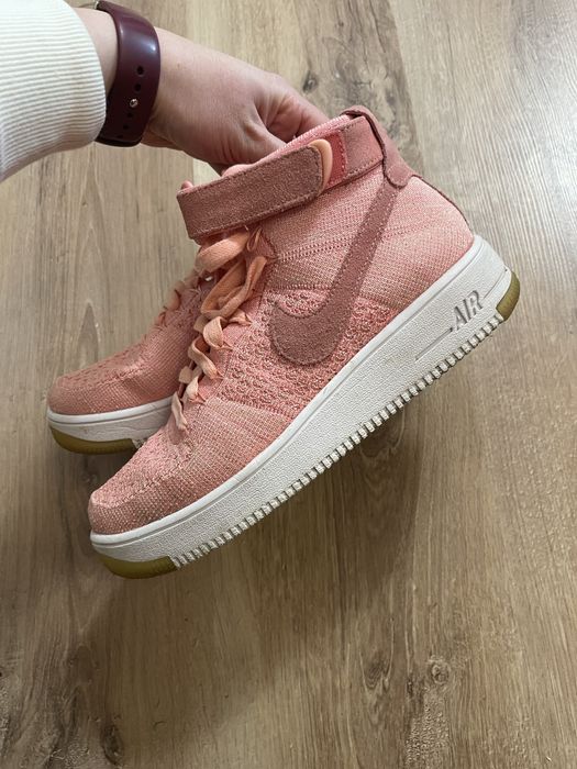 Кецове на Найк/Nike Air