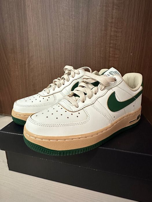 Nike WMNS Air Force 1 '07 LV8 VSPT