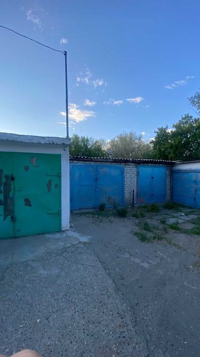 Продам гараж кирпичный