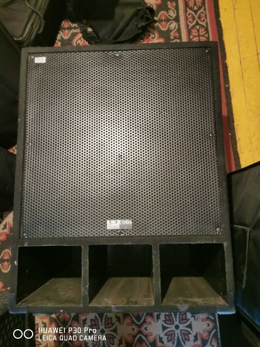 Шест броя 18"бас каси САМО КУТИИТЕ. Цена за два броя 700лв.